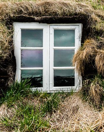 Icelanding Window