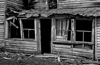 Abandoned house_CDS3472